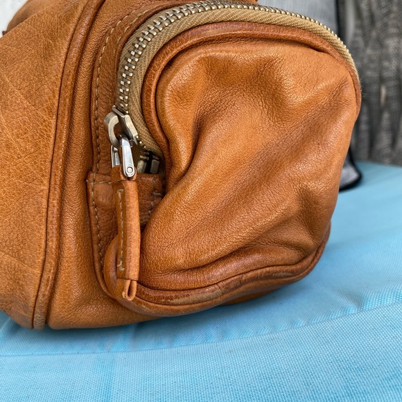 Prada leather hobo - Picture 4 of 13